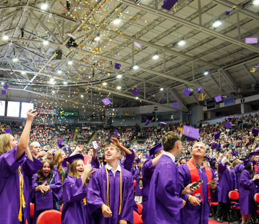Hermiston High School celebrates the Class of 2026