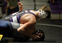 Hermiston Wrestling off to strong start as Bulldogs chase State Title