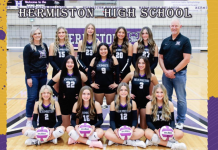 Hermiston volleyball drops playoff opener