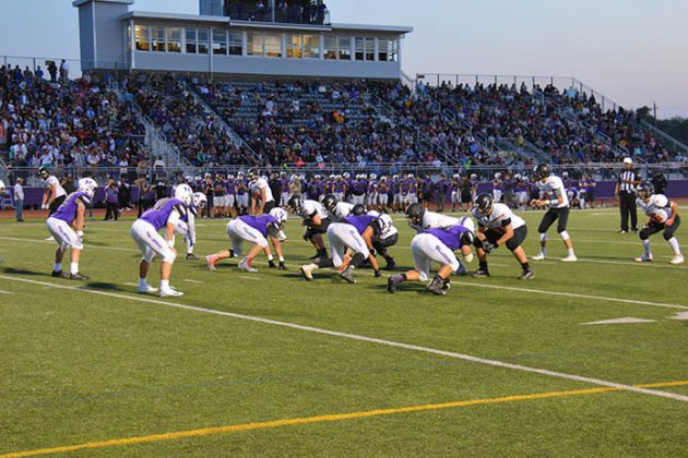 Kennewick Scores Late, Holds Off Hermiston Bulldogs, 26-25 | Northeast ...