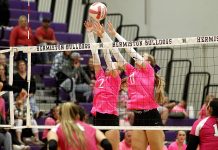Hermiston Volleyball tops Wa-Hi on “Dig Pink” night